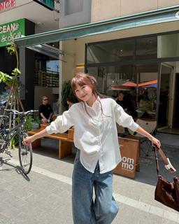 Áo sơ mi trắng dài tay cổ bẻ dáng rộng THE C.I.U – Tracy Shirt