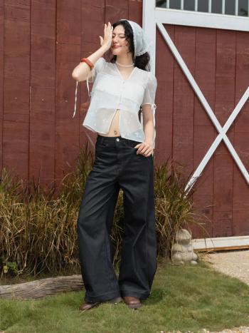 Quần jean ống rộng nút cài THE C.I.U - Nina Pants - MN06
